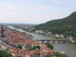 Ein wunderbarer Überblick über Heidelberg mit dem Neckar der mittendurch fließt (10.06.06)