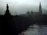 Alte Brcke und Heiliggeistkirche im herbstlichen Morgendunst (Oktober 1997)