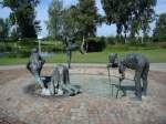 Bad Buchau/Oberschwaben  der  Jungbrunnen  vor der Federseeklinik,  Aug.2008