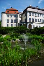 Laupheim, Schloss Grolaupheim mit Schlogarten (21.05.2009)