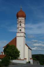 Steinhausen an der Rottum, die Wallfahrtskirche Mari Himmelfahrt, der frhbarocke Bau wurde 1673 eingeweiht, Aug.2012