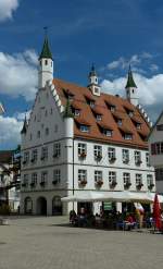 Biberach, Neues Rathaus, der sptgotische Backsteinbau stammt von 1497-1503, Aug.2012