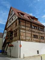 Riedlingen, das Ackerbrgerhaus  Schne Stiege  von 1556, heute Stadtmuseum, Aug.2012