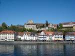 Meersburg am Bodensee, Blick auf die Uferpromenade und die Meersburg, April 2007