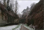 berlingen ,Stadtbefestigung -     Wie ein Canyon - Der beeindurckende Gallergraben als Teil der Stadtbefestigung liegt im Westen der Stadt weiter auerhalb als der die engere Altstadt nach