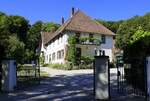 Ihringen am Kaiserstuhl, das Hofgut Lilienhof, 1882 als Trabergestt erbaut, kann gemietet werden fr Veranstaltungen, Tagungen, Feiern u.a., Aug.2022