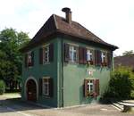 Offnadingen, das Rathaus der Gemeinde im Markgrflerland, gehrt seit 1974 zu Ehrenkirchen, Aug.2017