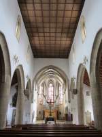 Neuffen, Mittelschiff mit Chororgel der Martinskirche, erbaut erste Hlfte des   14.