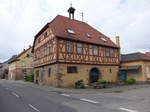 Drrenzimmern, altes Rathaus in der Ortsmitte, erbaut 1732 (25.07.2016)