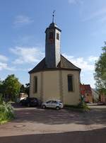 Brg, die Evangelische Kirche wurde 1650 durch Achilles Christoph von Gemmingen errichtet (29.04.2018)