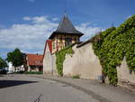 Lehrensteinsfeld, Fachwerkturm an der Schlomaier in der Schlostrae (29.04.2018)