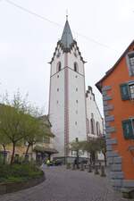 ENGEN, 01.05.2023, Turm der Katholischen Stadtkirche Mari Himmelfahrt
