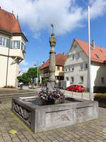 Groingersheim, Marktbrunnen am Hindenburgplatz (26.06.2016)