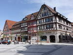 Tauberbischofsheim, Fachwerkhuser am Marktplatz (15.04.2018)