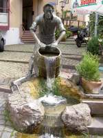 Mosbach, Kiwwelschisser Brunnen oberhalb des Marktplatz (24.08.2008) 