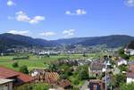 Fischerbach, Blick ins Kinzigtal und auf das gegenber liegende Haslach, Juni 2020