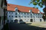 Bad Waldsee, historische Gebude am Hofgarten, Aug.2012