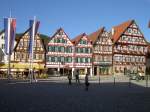 Bad Urach, Fachwerkhuser am Marktplatz (03.08.2008)