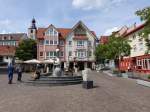 Wiesloch, Adenauerplatz mit Kirchturm der Ev.