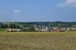 Leibertingen/Oberschwaben, Blick auf den Ort, bekannt durch die Burg Wildenstein, Aug.2013