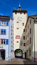 Das Obere Tor bildet das stliche Stadttor von Waldshut (Waldshut-Tiengen) und den Beginn der Kaiserstrae.