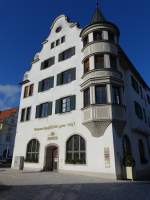 Kempten, Gasthaus zum Stift, dreigeschossiger Eckbau mit Schweifgiebeln und Erkerturm, neubarock erbaut 1906 (29.01.2016)