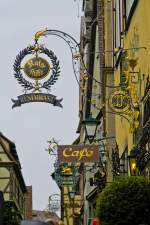 Wirtshausschild - Ratsstube am Markplatz in Rothenburg ob der Tauber.