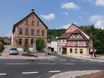 Schimborn, Pfarrhaus und Gasthof zur Krone in der Kahlgrundstrae (13.05.2018)