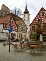 Pottenstein, Marktplatz mit St.