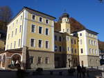Berchtesgaden, altes Rathaus am Rathausplatz, erbaut von 1873 bis 1875 (10.11.2018)