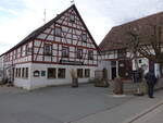 Schlaifhausen, Gasthaus Kroder, Fachwerkhaus von 1844 (27.03.2016)