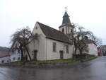 Manau, evangelische Kirche, Saalbau mit Satteldach, Langhaus erbaut 1608 (25.03.2016)