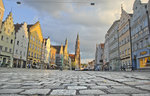 Die Landshuter Altstadt mit der Basilika St.