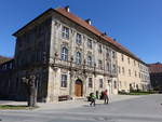 Klosterlangheim, Konventbau in der Abt Msinger Strae, erbaut von 1739 bis 1742 durch Gottfried Heinrich Krohne (07.04.2018)