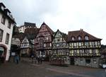 MILTENBERG/MAIN-MARKTPLATZ- PERLE DES MAINS   Hier,am 27.4.2019,der Marktplatz von MILTENBERG/MAIN,der  PERLE DES MAINS ,mit der die romantische  Stadt berragenden MILDENBURG,,,das