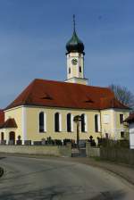 Pfarrkirche von Rennertshofen, Landkreis Neu-Ulm (05.04.2011)