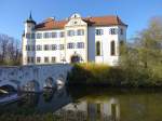 Niederarnbach, Wasserschloss, Vierflgelanlage um einen Rechteckhof, erbaut ab 1598 unter Ferdinand Vhlin von Frickenhausen (15.04.2015)