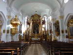 Vilshofen, barocke Kanzel und Altre in der Stadtpfarrkirche St.