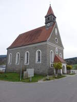 Allersberg, katholische Filialkirche Mater Dolorosa, Saalkirche mit Steildach und Dachreiter, erbaut von 1907 bis 1908 (04.11.2017)
