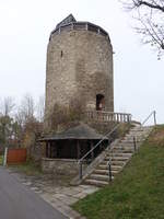Kollnburg, Burgruine, Rundturm aus Bruchsteinmauerwerk, erbaut im 12.