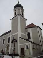 Pfarrkirche von Duggendorf im Naabtal, erbaut 1736, Kreis Regensburg (17.02.2012)