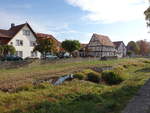 Nordheim von der Rhn, Huser entlang der Streu und der unteren Torgasse (16.10.2018)