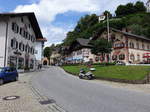 Neubeuern, Huser am Marktplatz (03.07.2016)