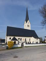 Neukirchen am Simsee, Pfarrkirche St.