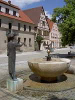 Heideck, Brunnen am Marktplatz (16.06.2013)