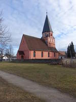 Allersberg, Pfarrkirche Allerheiligen am hinteren Markt, Chorturmanlage mit Satteldach und Turm mit Fachwerk-Obergeschossen und Spitzhelm, erbaut bis 1498 (05.03.2017)