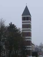 Blick auf den Kirchturm der evan.
