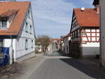 Oberaltertheim, Fachwerkhuser in der Steiggasse (15.04.2018)