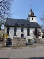 Rslau, Evangelisch-lutherische Pfarrkirche, Saalbau mit Satteldach, Chorturm mit Zwiebeldach von 1716, Langhaus von 1528 (21.04.2018)