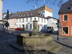 Wunsiedel, Brunnen in der Kemnather Strae in der Altstadt (22.04.2018)